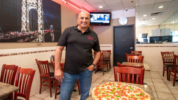 jim-missiris-linwood-pizza